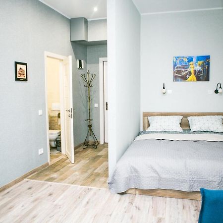 Апартаменты Luxury Flat In Downtown Львов Экстерьер фото