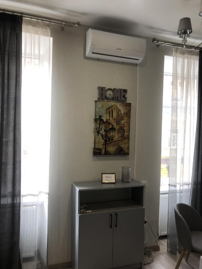 Апартаменты Luxury Flat In Downtown Львов Экстерьер фото