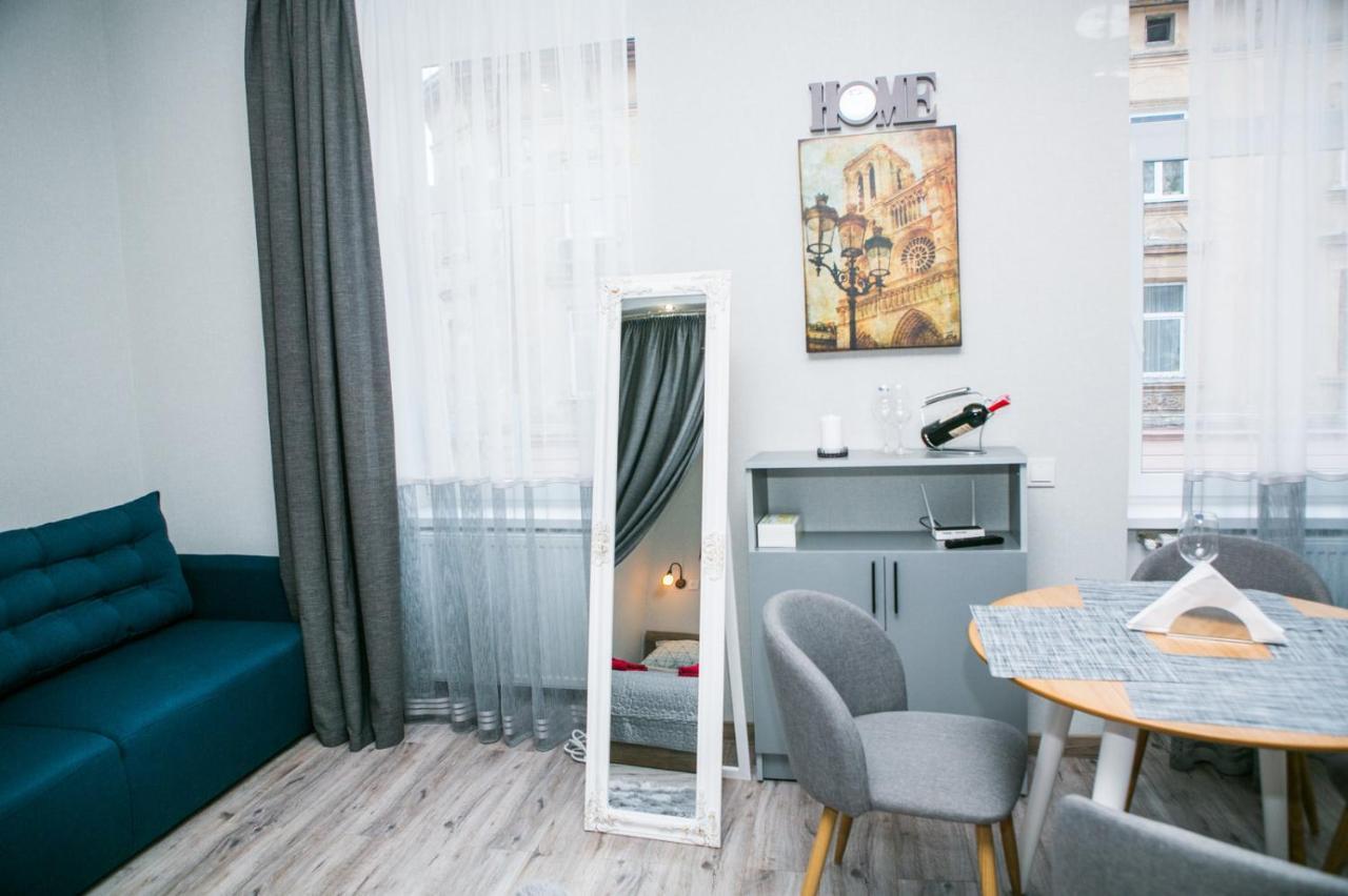 Апартаменты Luxury Flat In Downtown Львов Экстерьер фото
