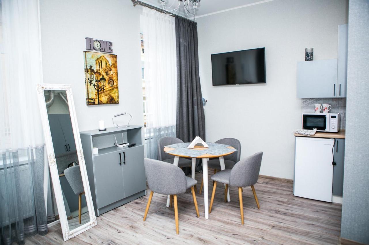 Апартаменты Luxury Flat In Downtown Львов Экстерьер фото